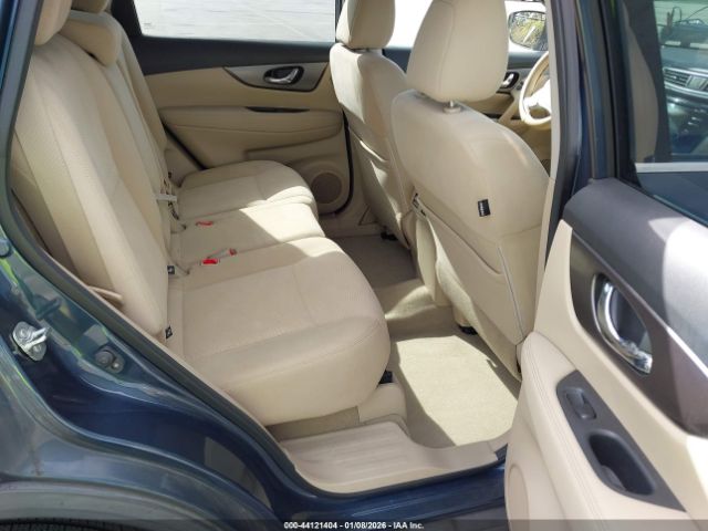 Nissan Rogue Sv Image 6