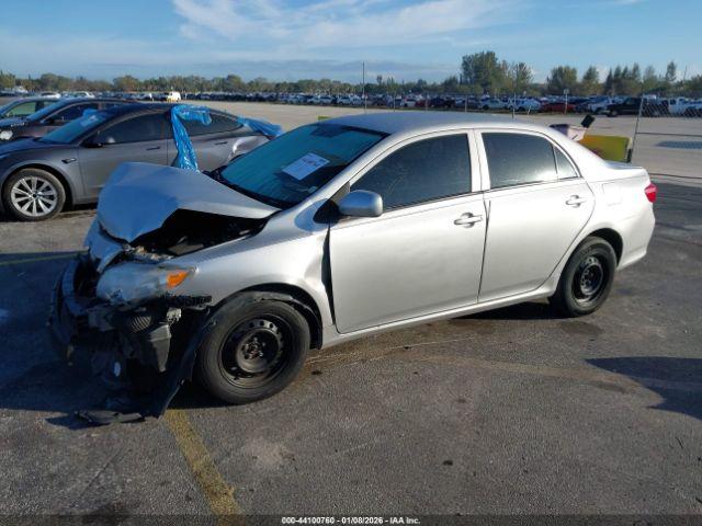 Toyota Corolla Le Image 9