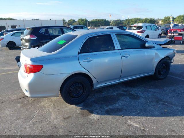 Toyota Corolla Le Image 12