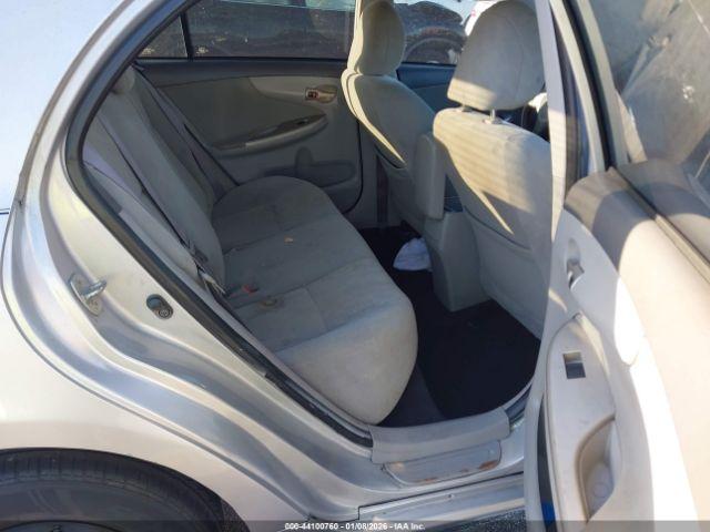 Toyota Corolla Le Image 7