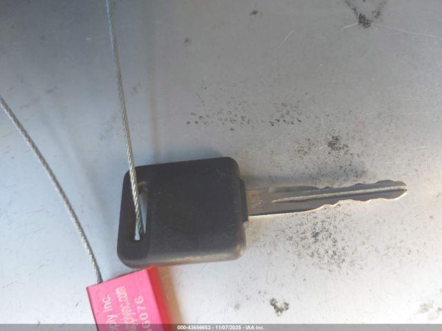 Nissan Sentra 2.0s Image 11