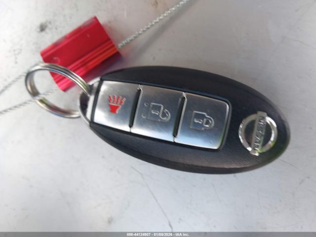 Nissan Rogue Image 10