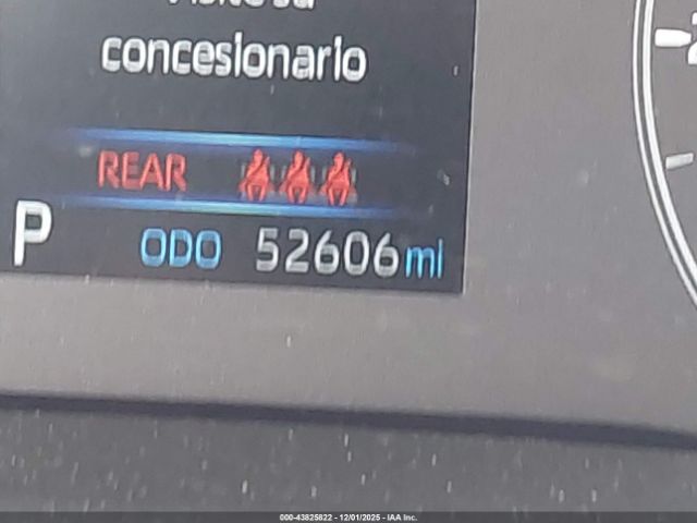 Toyota Corolla Le Image 3