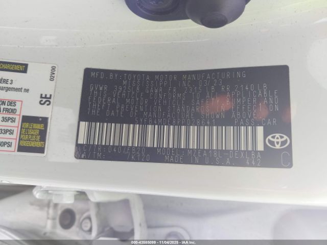 Toyota Corolla Le Image 8