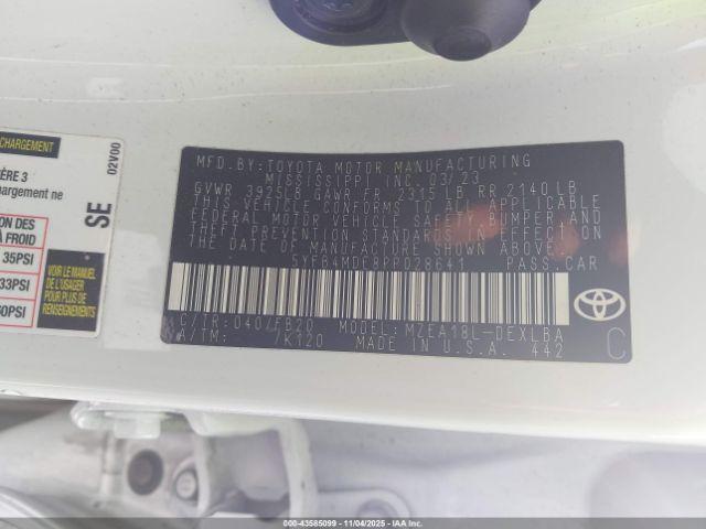 Toyota Corolla Le Image 8