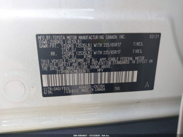 Toyota RAV4 Le Image 13