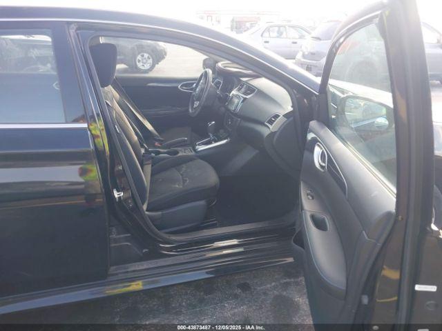 Nissan Sentra Sr Image 9