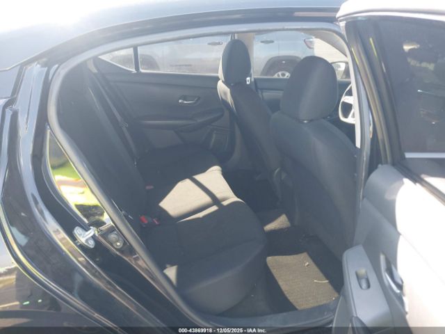 Nissan Sentra S Xtronic Cvt Image 11