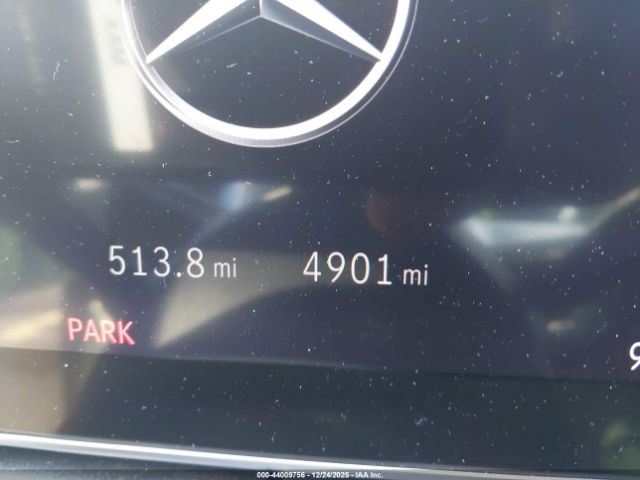 Mercedes-Benz C-Class 4matic Image 7