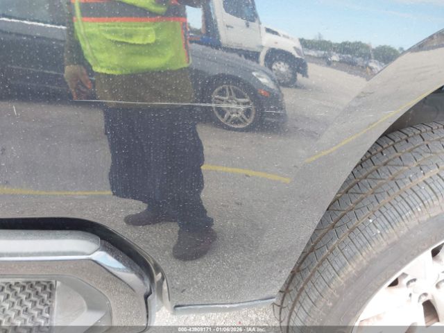 Chevrolet Silverado 1500 2wd  Standard Bed Custom Image 17