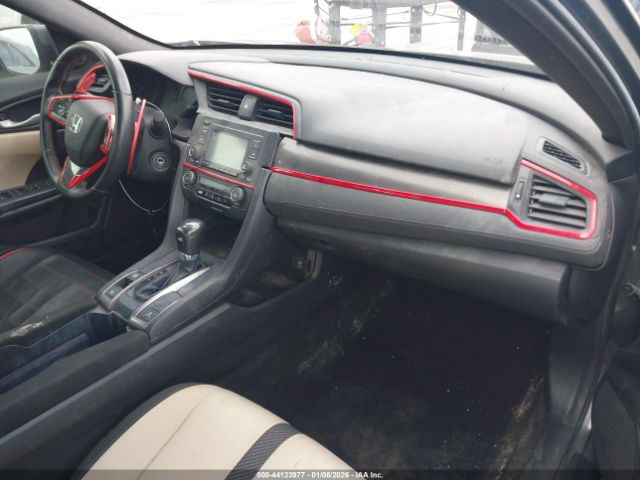 Honda Civic Sport Image 6