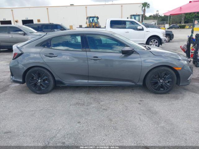 Honda Civic Sport Image 16