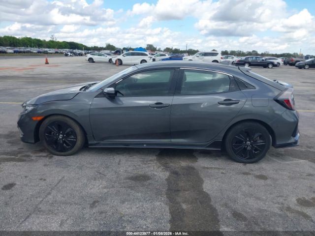 Honda Civic Sport Image 10