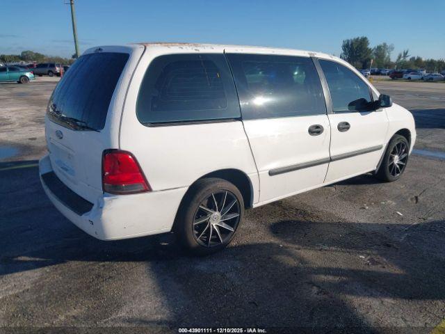 Ford Freestar S Image 8