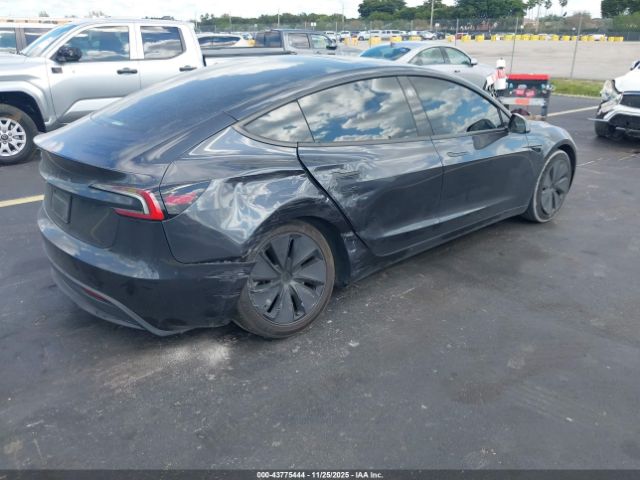 Tesla Model 3 Image 2