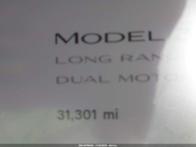 Tesla Model 3 Long Range Dual Motor All-wheel Drive Image 5