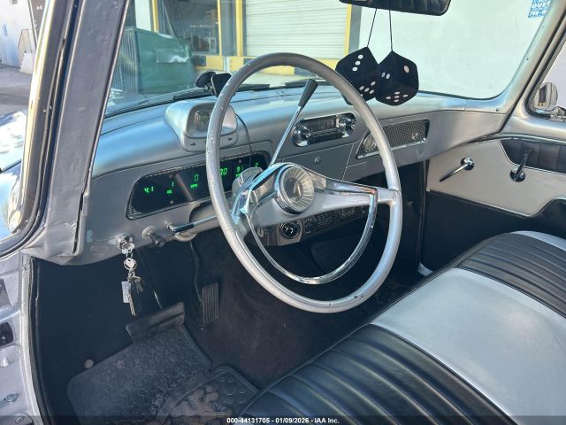 Studebaker Commander Image 3