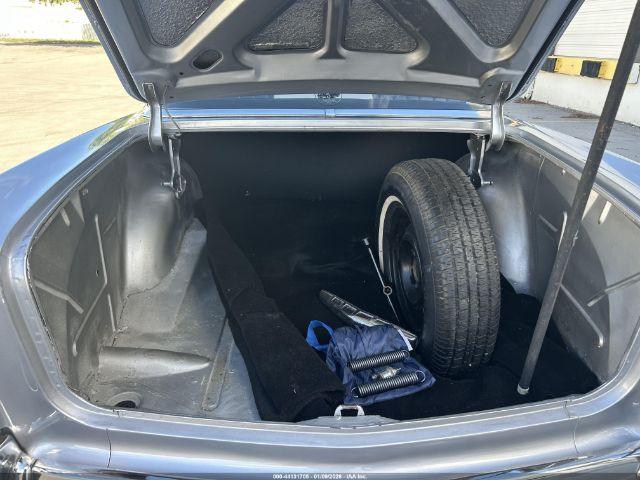 Studebaker Commander Image 12